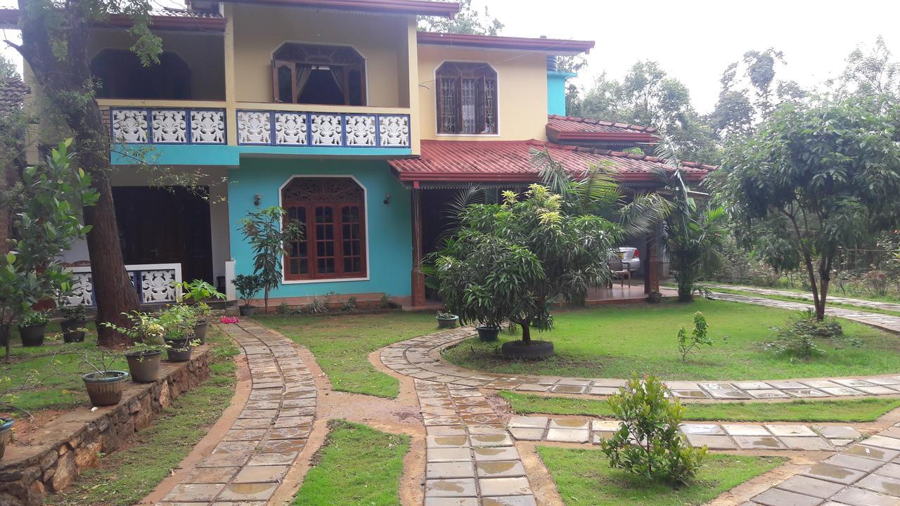 Iduwara Guest Hotel Sigiriya Luaran gambar